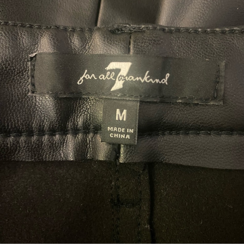 7 For All Mankind Black Leather Look Pants GUC M - Picture 3 of 7